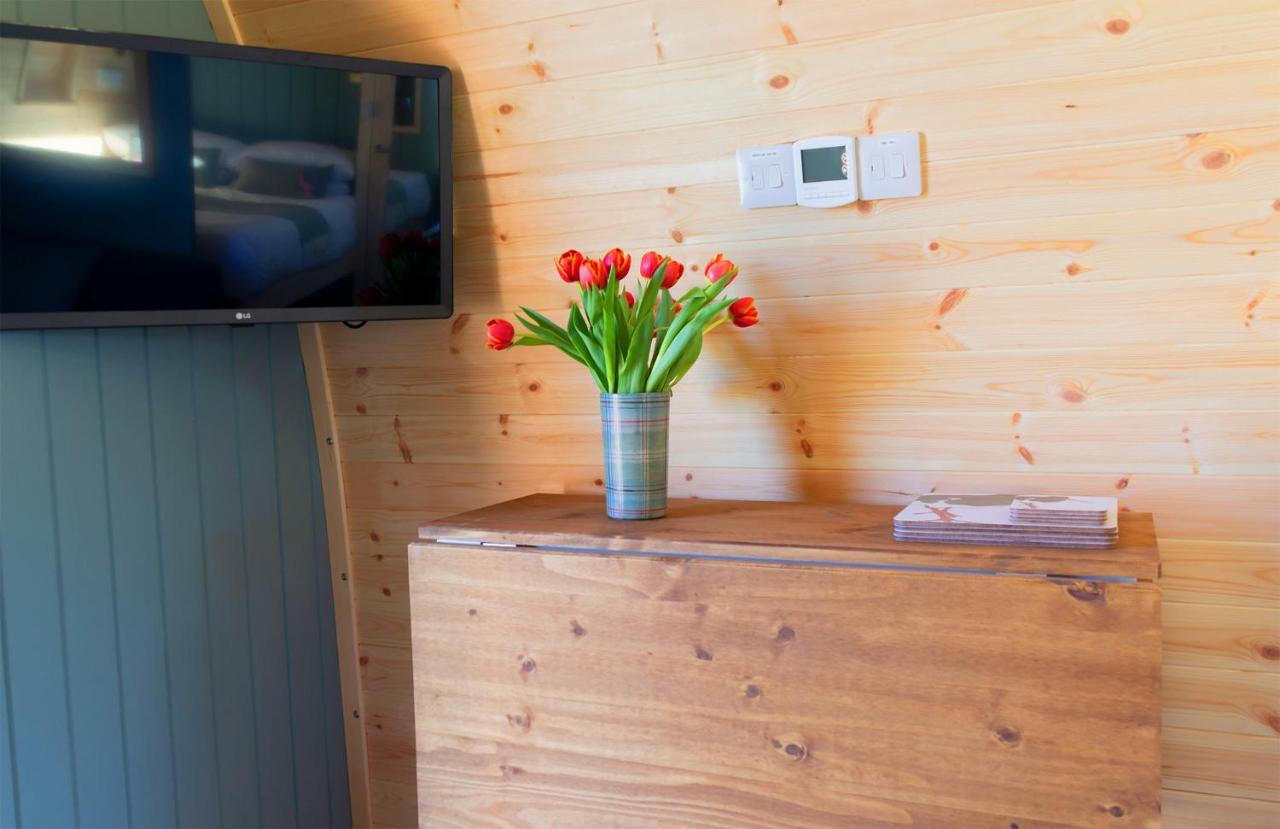 Air A' Chroit Luxury Pods Apartment Paible Exterior photo